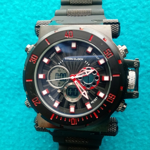 Titan Watch - Picture 2 of 3